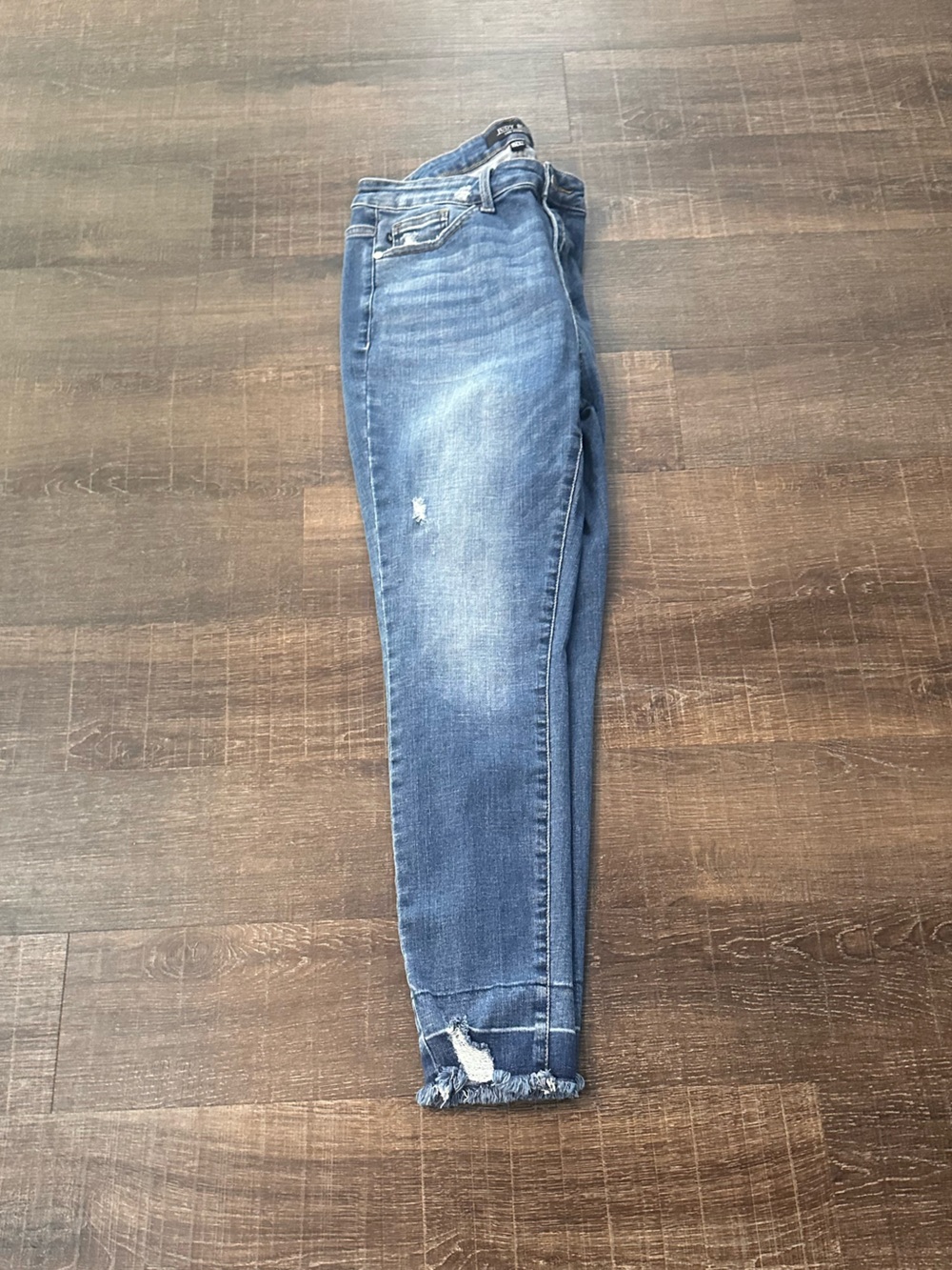 Judy Blue Skinny Fit Medium Blue Denim Distressed Wash High Rise Jeans Size 15 - Picture 4 of 6